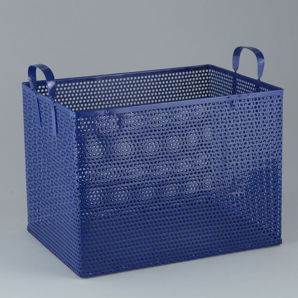 Powder-coated basket