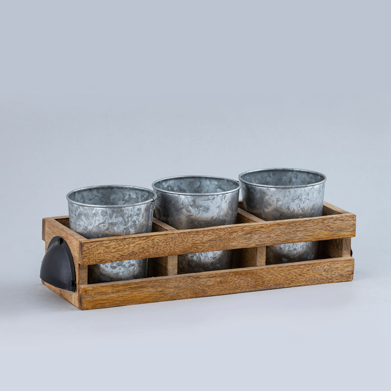 s/3 Iron Canister with Wooden tray