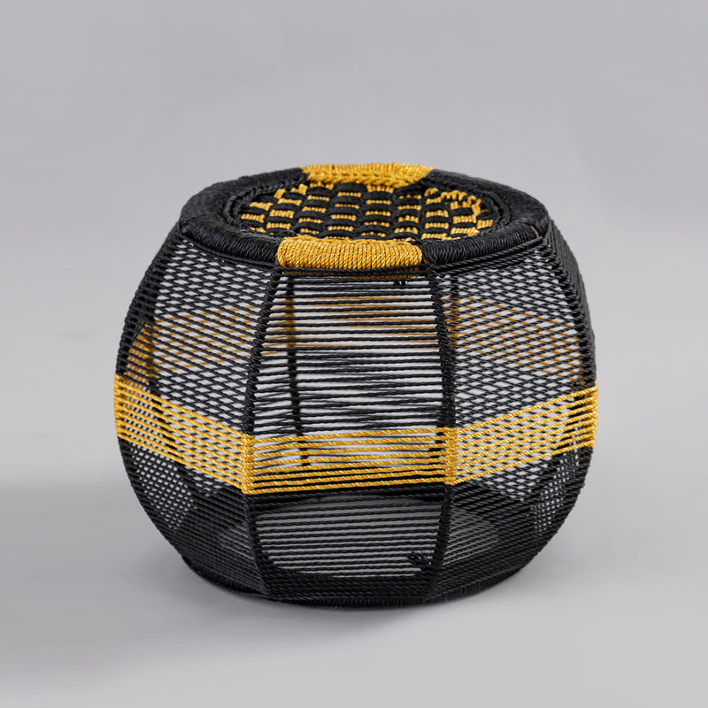 yellow-black round-shaped mudha